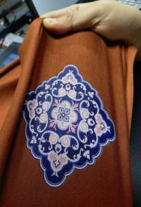 เครื่องพิมพ์ผ้าธุรกิจ A2 4060 DTG สำหรับพิมพ์เสื้อผ้า รองเท้า และผ้า  มีจำหน่าย - Product Image 4