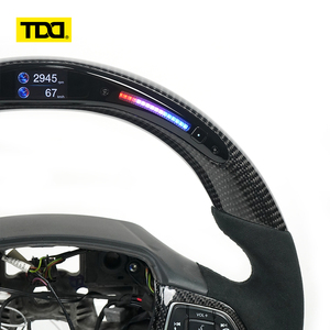 พวงมาลัยคาร์บอนไฟเบอร์แท้ TDD พร้อมไฟ LED สำหรับ Ford Focus RS - Product Image 4