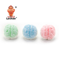 Bonbons gélifiés en forme de cerveau en gros, fourrés à la confiture, bonbons mous pour fêtes d'Halloween, OEM ODM