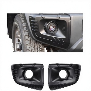 2 Piezas de Cubiertas Negras de ABS para los Paneles de las Luces Antiniebla Delanteras del Parachoques para Suzuki Jimny de 2/3 y 4/5 Puertas, Modelos JB64, JB74, JC74, 2019-2026 - Product Image 1