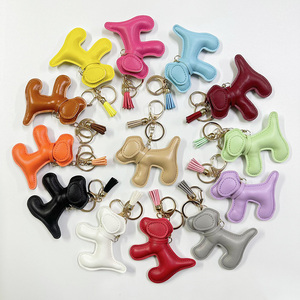 <span class=keywords><strong>Porte</strong></span>-clés créatif en cuir PU <span class=keywords><strong>avec</strong></span> <span class=keywords><strong>pompon</strong></span>, pendentif animal coloré pour téléphone, breloque pour sac à main et sac à dos - Product Image 2