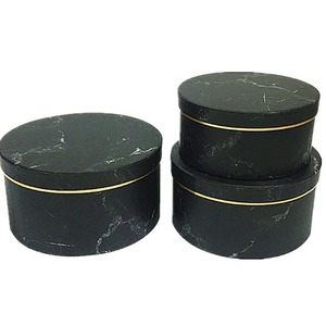 Flower gift box acrylic flower shop material rose square rose paper box can be customized according to needs - Product Image 1