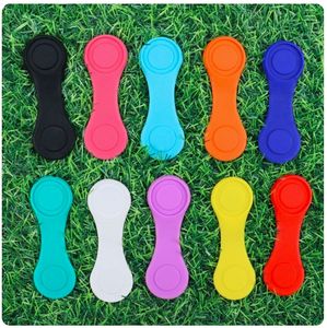 Marqueur de balle de golf en silicone Usa Mairun avec clip pour chapeau, fermeture magnétique puissante, excellent cadeau de golf pour femmes et hommes golfeurs, modèle USA 823 - Product Image 5