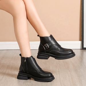 Botines de Mujer Estilo Británico de Cuero Genuino con Cremallera, Cómodos y Transpirables, de Caña Alta para Primavera/Otoño/Invierno - Product Image 2