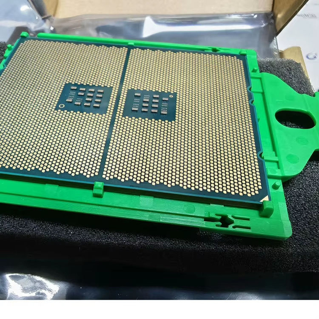 Wholesale 7642 CPU Processor 48C/96T 3.3GHz Turbo SP3 LGA4094 Server CPU for High-Performance Computing