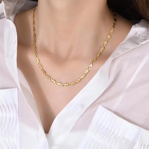 Collier ras du cou simple en acier inoxydable plaqué or 18 carats avec chaîne ovale estampillée pour fille, bijoux de mode quotidiens - Product Image 1