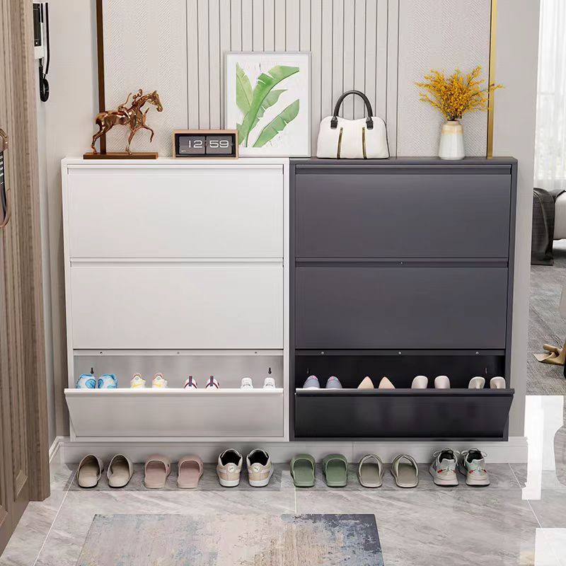 Modern Metal 3 Level Thin Space