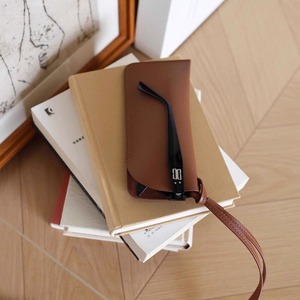 <strong>Korean</strong> Style Fashion Neck Hanging <strong>Glasses</strong> Bag Crossbody Lanyard Leather Outdoor Sunglasses Case - Product Image 2