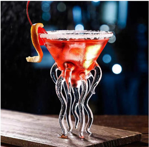 Ağız üflemeli temizle toptan özel ahtapot tasarım martini kokteyl cam kokteyl cam martini - Product Image 1