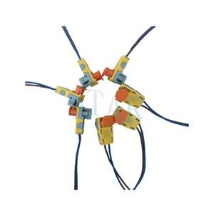 Fábrica Custom 2 Pin Feminino Car Connector 15cm Nylon Isolado Automotive Pigtail Wire Harness para Automóveis - Product Image 1