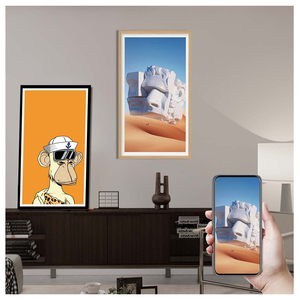 Cornice Digitale Wi-Fi Smart NFT da 32'' con Orologio, Riproduzione Video MP3/AVI/MP4 e Legno Massello per Esposizione Artistica - Product Image 1