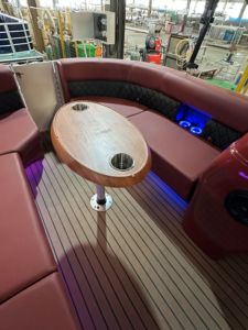 Yacht sportif <span class=keywords><strong>de</strong></span> luxe en aluminium <span class=keywords><strong>de</strong></span> 22 pieds haut <span class=keywords><strong>de</strong></span> gamme avec système audio ponton et subwoofer pour la pêche, la navigation et les loisirs - Product Image 6