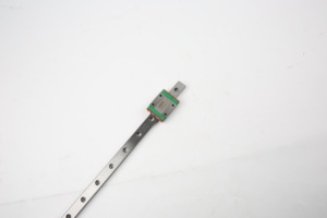 Sistema de Automatización Lineal Preciso con Riel Lineal de Acero Inoxidable - Product Image 4