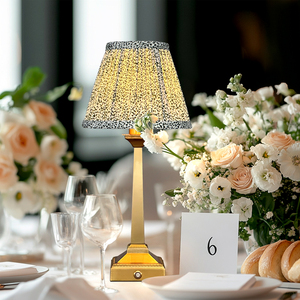 Thiết kế độc quyền vải không dây Bàn Ăn đèn cảm ứng thích hợp cho phòng ngủ không dây sạc <span class=keywords><strong>Led</strong></span> Bàn ánh sáng - Product Image 3