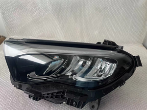 Los Faros Delanteros Originales para el Nuevo <span class=keywords><strong>Mercedes</strong></span> Benz E300W214 Son de <span class=keywords><strong>Segunda</strong></span> <span class=keywords><strong>Mano</strong></span> y Sin Reparar - Product Image 5