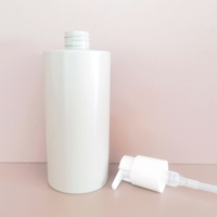 Nouveau shampooing et revitalisant de qualité supérieure Emballage: Bouteille de lotion à pompe de 300ml Bouteille de gel douche en PET à longueur d'épaule