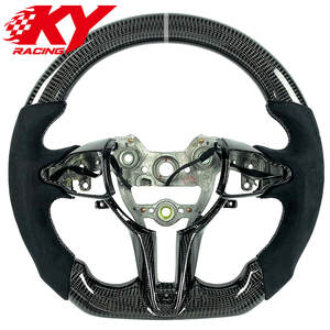 Volante deportivo de carreras personalizado en fibra de carbono y cuero negro, adecuado para Hyundai Elantra N, I30N, I20N N - Product Image 1