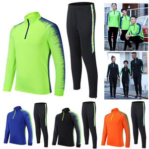 2026 Nieuw ontwerp voetbal half-rits 1/4 rits trainingspak voetbaltenues snel drogend polyester digitaal geprint sport shirt - Product Image 5