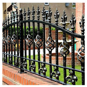 Trang Trí Hiện Đại Giá Rẻ Lan Can Đen Đúc Hàng Rào Phụ Kiện Bảo Vệ Thiết Kế Rèn Sắt Hàng Rào Panels Cho Vườn - Product Image 2