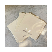 Porte-cartes en papier de différentes tailles avec logo personnalisé pour bijoux carte à bijoux suspendue en carton étiquette volante carte de remerciement pour boucle d'oreille