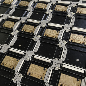 Matrice de découpe de haute qualité pour sandwichs, compatible avec les machines de découpe industrielles pour les lignes de production - Product Image 2