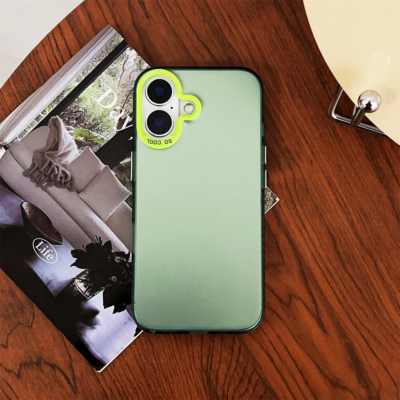 สีเขียว