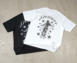 T-shirt Oversize con Grafica 'Speechless' - Nera, Manica Corta Larga, Stampa <span class=keywords><strong>Testo</strong></span> e Silhouette, Maglietta in Cotone Streetwear <span class=keywords><strong>per</strong></span> Uomo/Donna - Product Image 1