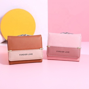 2020 nuevo Color corta de dibujos animados lindo <span class=keywords><strong>monedero</strong></span> tres titular de la <span class=keywords><strong>tarjeta</strong></span> de hebilla pequeña cartera <span class=keywords><strong>para</strong></span> los <span class=keywords><strong>niños</strong></span> - Product Image 3