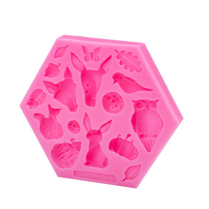 Stampo in Silicone 3D per Fai da Te con Grafiche Popolari e Classiche: Cervo, Gufo, Uccellino, Pino, Castagno, Felce, Zucca, Foglie, Scarabeo, Farfalla - Product Image 4