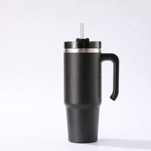 Gobelet isotherme de voyage pour voiture 20oz 30oz avec poignée, couvercle, paille et base antidérapante pour café chaud ou froid - Product Image 1