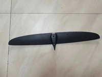 Planche de surf hydrofoil en carbone avec ailes et pompe pour le foil