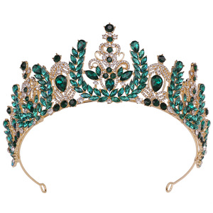 Diadème de Mariage et Anniversaire pour Femme en Alliage Plaqué Or avec Cristaux Élégants et Coraux, Couronne de Reine de Bal, Diadème de Princesse pour Concours de Beauté - Product Image 3