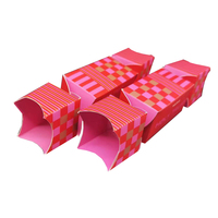 Boîte à bonbons de Noël en carton ivoire à base rectangulaire, forme de bonbon, fermeture à rabat, impression offset CMYK, matériaux recyclés, qualité alimentaire