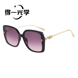 Square Oversized <b>Sunglasses</b> For Women Black Metal Frame UV400 Light Weight - Product Image 4