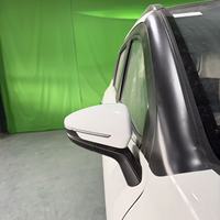 SUV électrique avec position de conduite optimisée, batterie au plomb-acide, moteur 3500W, autonomie de 100 km, offrant une bonne visibilité aux conducteurs