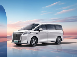 WEY Gaoshan <span class=keywords><strong>7</strong></span> AWD <span class=keywords><strong>7</strong></span> places Premium PHEV MPV 2025 avec LiDAR Hi4 - Product Image 5
