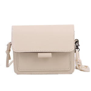 <span class=keywords><strong>Sac</strong></span> à bandoulière carré <span class=keywords><strong>petit</strong></span> format pour femme, style rétro urbain, simple et tendance, <span class=keywords><strong>avec</strong></span> chaînes, ODM/OEM - Product Image 5