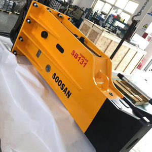 Cuerpo principal del martillo hidráulico tipo caja Soosan SB131 con características estándar Garantía de un año - Product Image 1