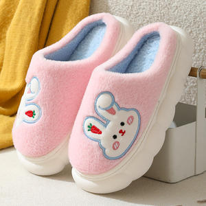 CHIQUE autunno e inverno casa pantofole <span class=keywords><strong>pelose</strong></span> graziose <span class=keywords><strong>ciabatte</strong></span> donna coniglio con suola spessa velluto invernale Anti slip Bear scarpe - Product Image 1