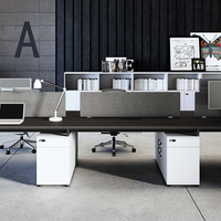 Bureau commercial design moderne pour 4 personnes Vente en gros Ordinateur poste de travail Meuble de séparation Table du personnel style panneau de bois