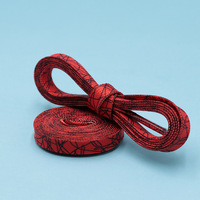 Lacets plats imprimés en polyester colorés personnalisés de 8 mm avec embouts en plastique pour baskets