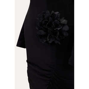 Robe de soirée vintage chic noire ornée de roses, coupe trapèze, avec sequins, taille empire, tailles XS à XL, idéale pour les fêtes d'anniversaire - Product Image 2