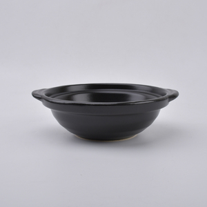Casserole en céramique écologique de 2300 ml – Vente en gros – Maintien au chaud des aliments – <span class=keywords><strong>Plat</strong></span> de cuisson noir avec couvercle pour la maison et la restauration - Product Image 4