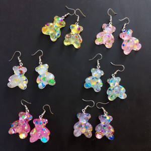 2025 nouvelle haute qualité mignon mode mignon Adorable résine gommeux ours boucles d'oreilles Sequin gelée ours Clips sur boucles d'oreilles pour filles enfants - Product Image 1