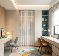 Armoire Japandi en panneaux de particules couleur crème avec rideaux de porte en tissu, service de conception 3D pour appartement, fermeture douce, placard intégré