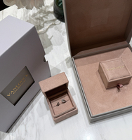 Ensemble de boîtes d'emballage de bijoux haut de gamme, boîte à anneaux en velours avec logo personnalisé, boîte à collier, emballage cadeau de luxe pour les marques de bijoux