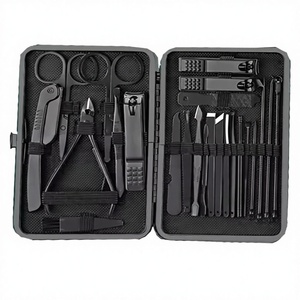 ชุดตัดเล็บสแตนเลสสตีล 18 in 1 สุดหรู ชุดอุปกรณ์ทำเล็บมือและเล็บเท้าแบบพกพาสำหรับมืออาชีพ - Product Image 2