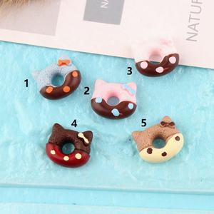 Colgante de resina con dibujos de gato y Donut para niña, colgante de resina con parte trasera plana, para relleno de Slime cabujón, clip para el pelo para teléfono móvil, llavero, decoración artesanal - Product Image 4