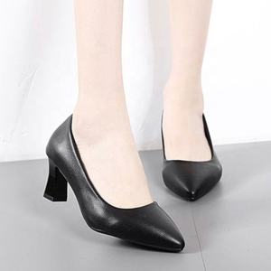 Nuove Scarpe da Donna in Pelle Primavera 2026, Punta Affusolata, <span class=keywords><strong>Tacco</strong></span> <span class=keywords><strong>Medio</strong></span> Chunky, Scarpe da Ufficio Nere Formali - Product Image 1