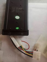 Contrôleur de barre lumineuse LED CJB100F1, boîtier de commande de feux de signalisation stroboscopiques avec poignée et câble, contrôleur de feux pour véhicules d'urgence